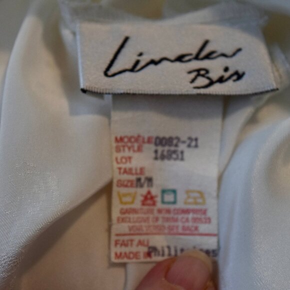 3 for 30 ~ Vintage Off White Cami With Rose Print M - Picture 3 of 5